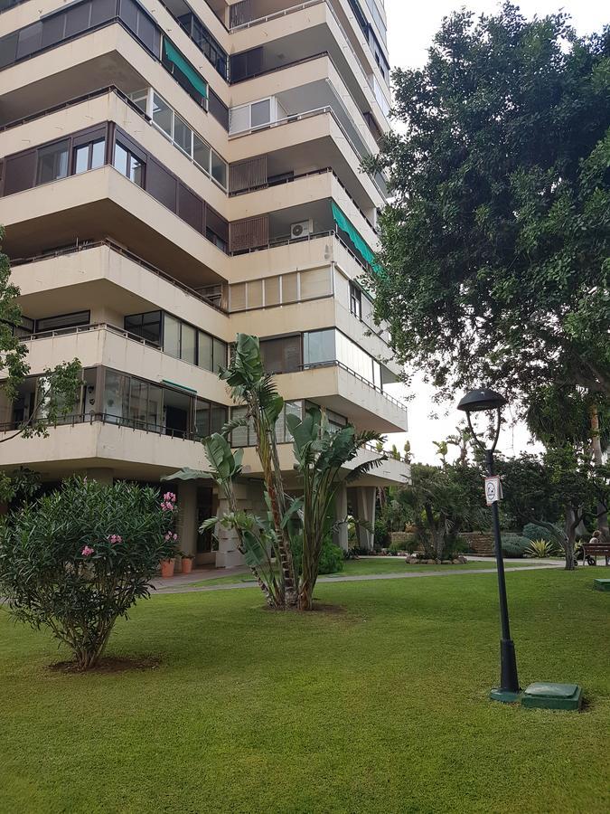 Luxury House 110 M2 On The Beach, Pool, Parking Appartamento Torremolinos